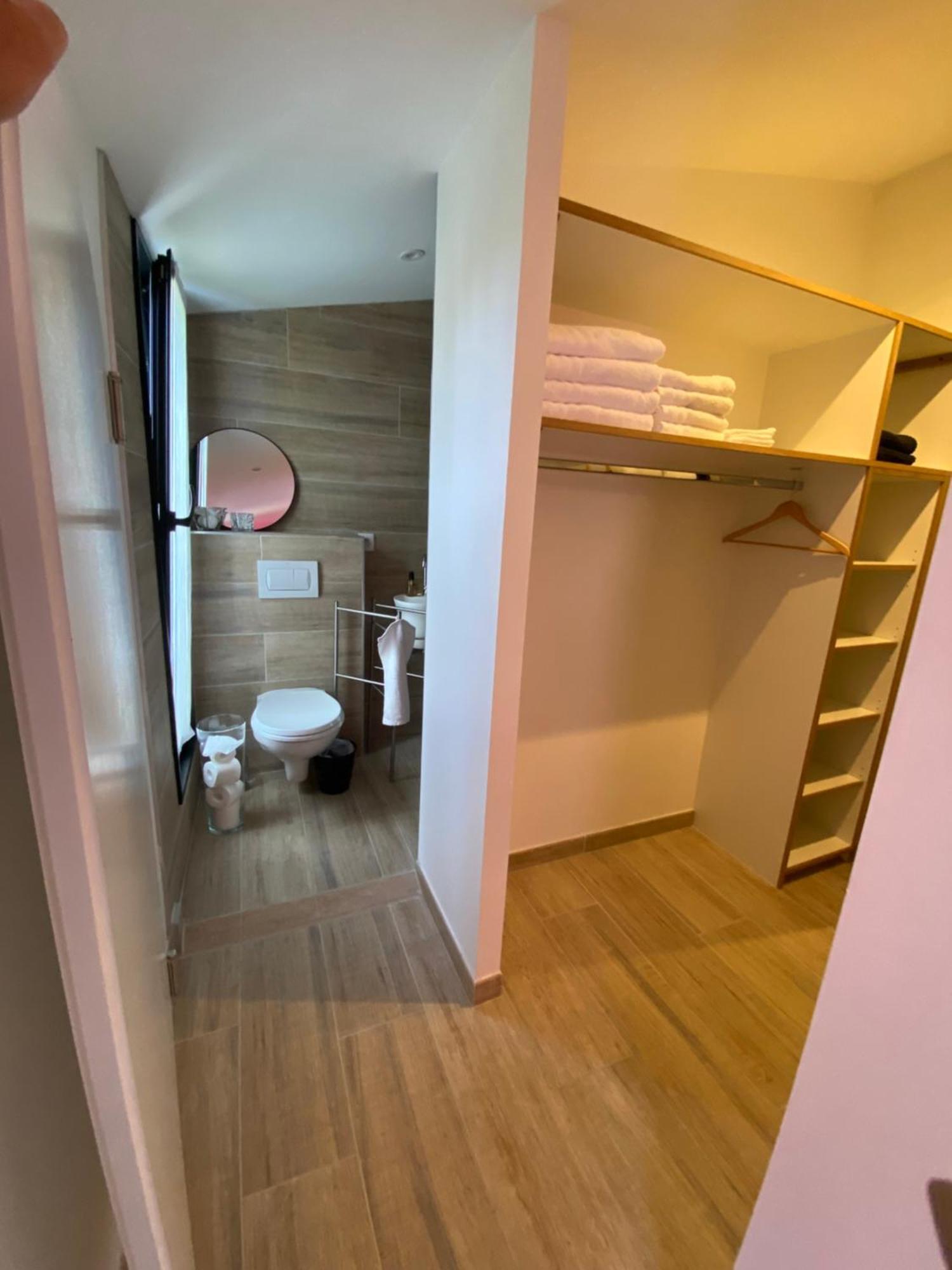 Le 5 Bis Bed & Breakfast Mornac-sur-Seudre Exterior photo